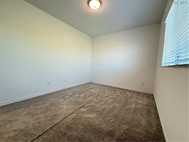 Building Photo - 9980 Perth Ct