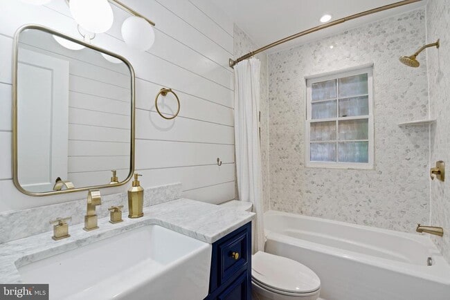 Building Photo - 1300 S Cleveland St