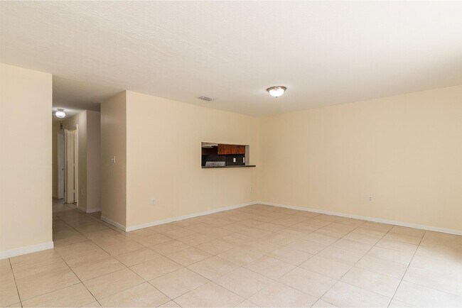 Building Photo - 2214 NW 135th Terrace