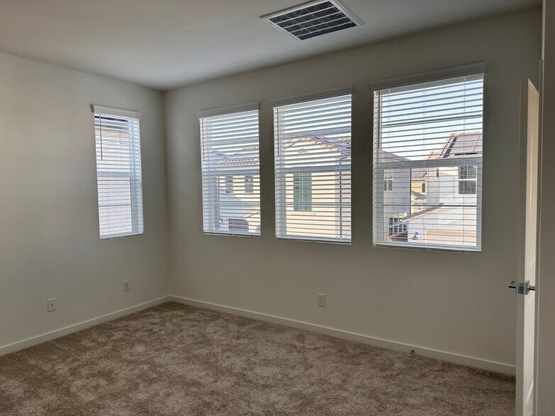 Building Photo - 4014 Shada Ln