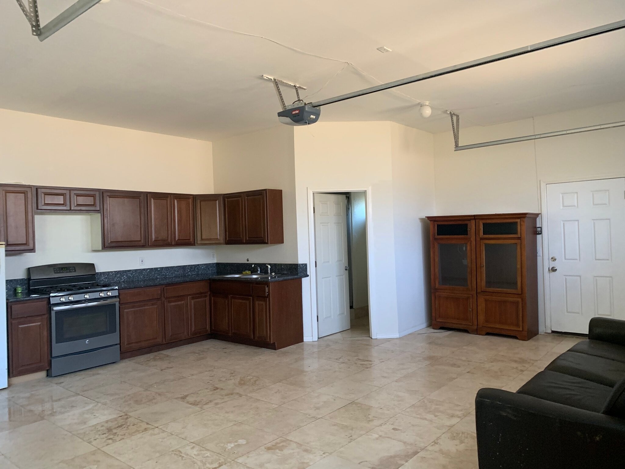 Building Photo - 17891 Alps Dr