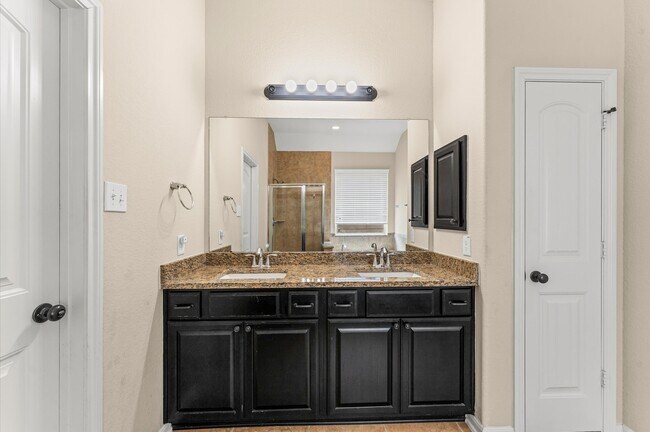 Building Photo - 11306 Misty Willow Ln