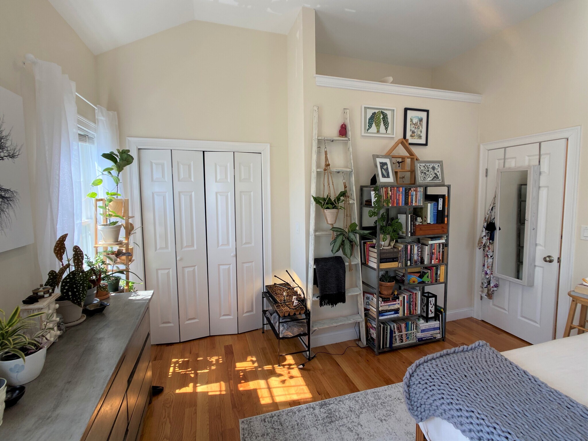 Building Photo - 14 Flint St