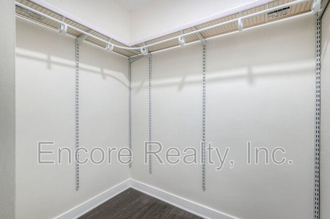 Building Photo - 4070 Illinois St