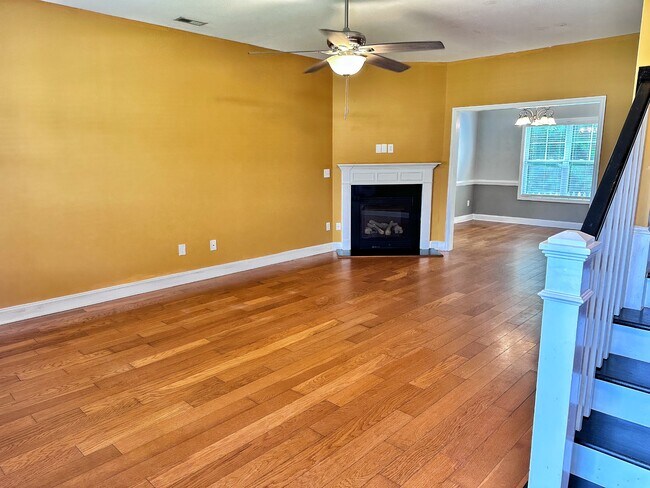 Building Photo - 103 Murifield Dr
