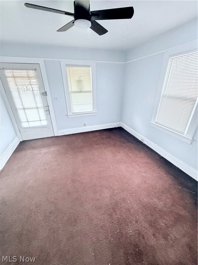 Building Photo - 14011 Glendale Ave