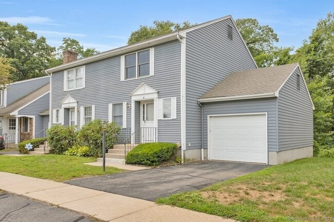 Primary Photo - 141 Brighton Cir