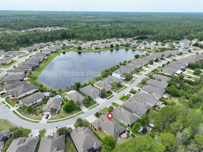 Building Photo - 409 Los Caminos Street