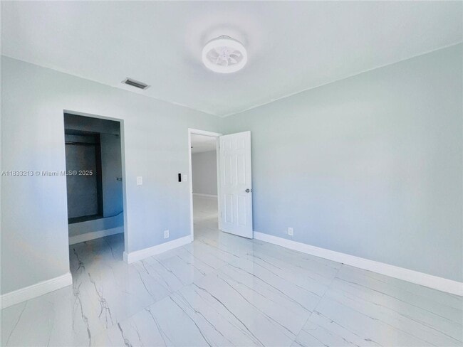 Building Photo - 4971 SW 7th Ct
