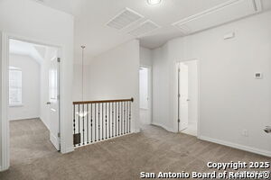 Building Photo - 204 Tiltwood Ct