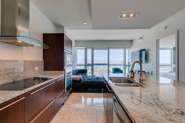 Building Photo - Luxury Furnished 2 Bed, 2 Bath Residence at The Martin with Strip & Mountain Views