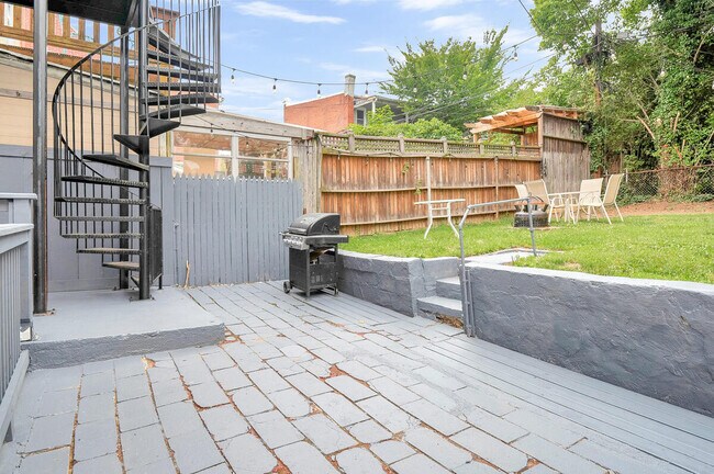 Rear Patio - 451 Park Rd NW