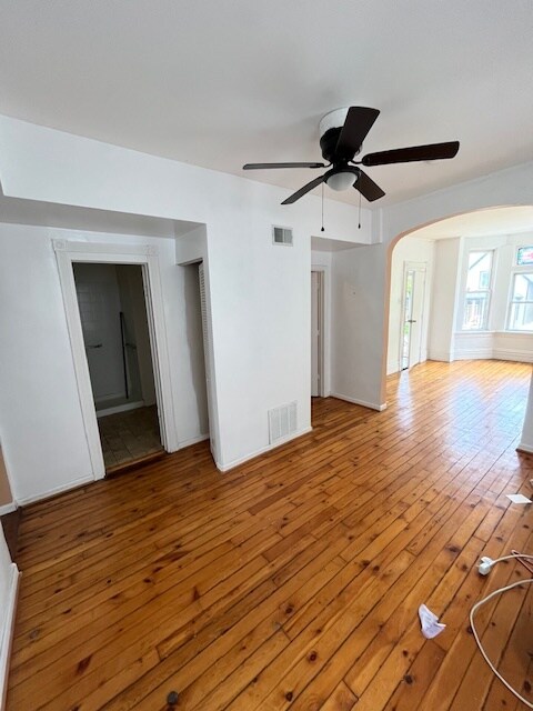 Dining Area - 1740 N Spaulding Ave