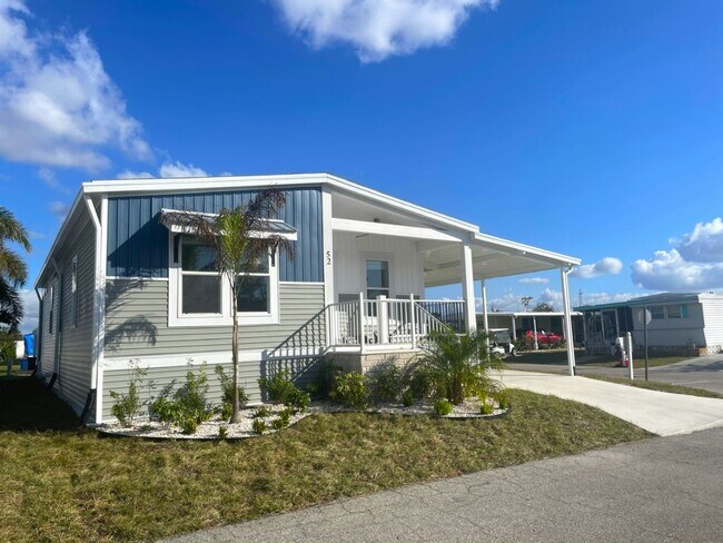 Building Photo - 52 Orange Blossom St