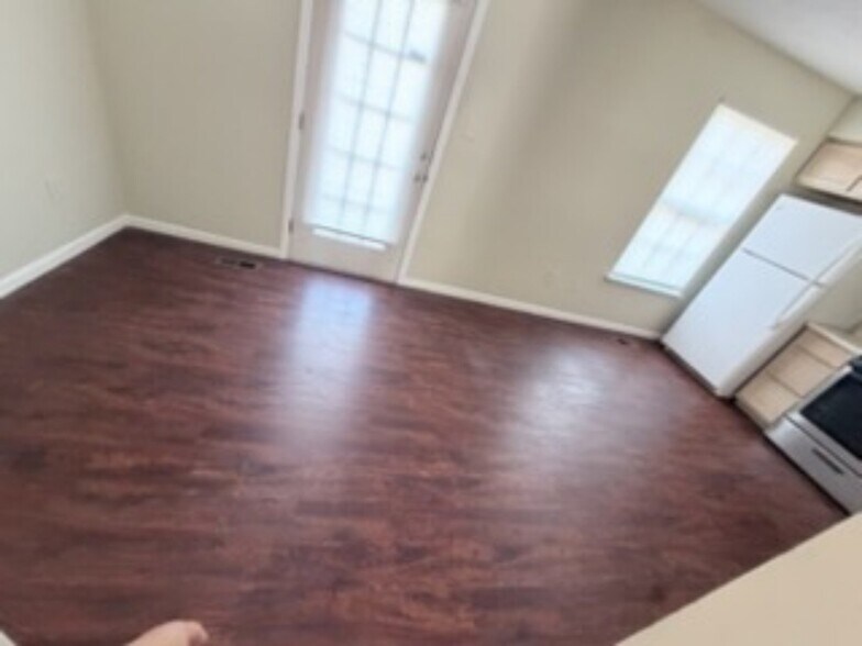 Building Photo - 3640 Derby Shire Cir