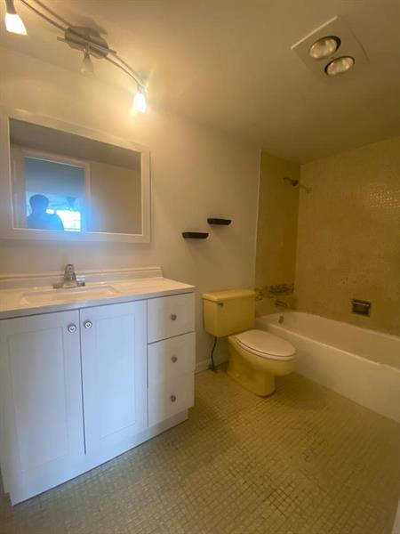 Building Photo - 2651 S Course Dr