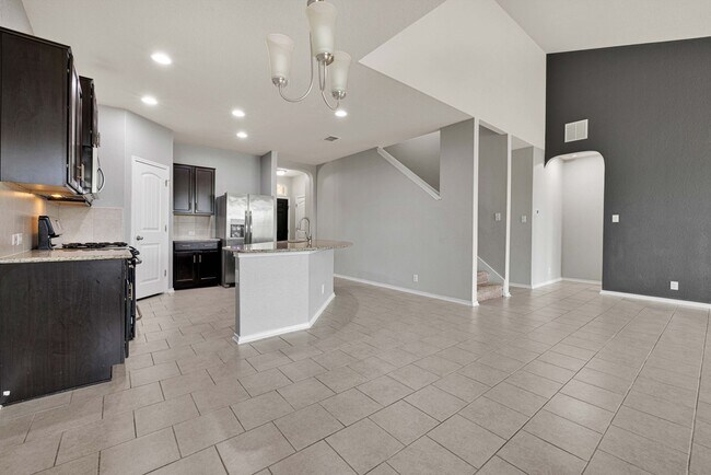 Building Photo - Beautiful 5-Bedroom Home for Rent in Valley Ranch!