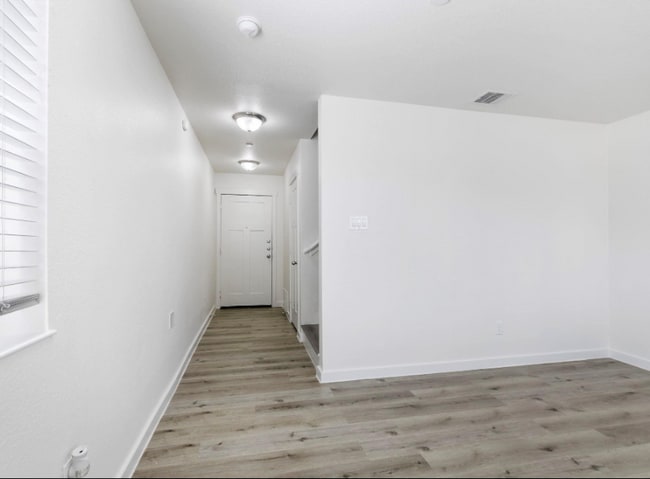 Building Photo - 21155 Gosling Rd