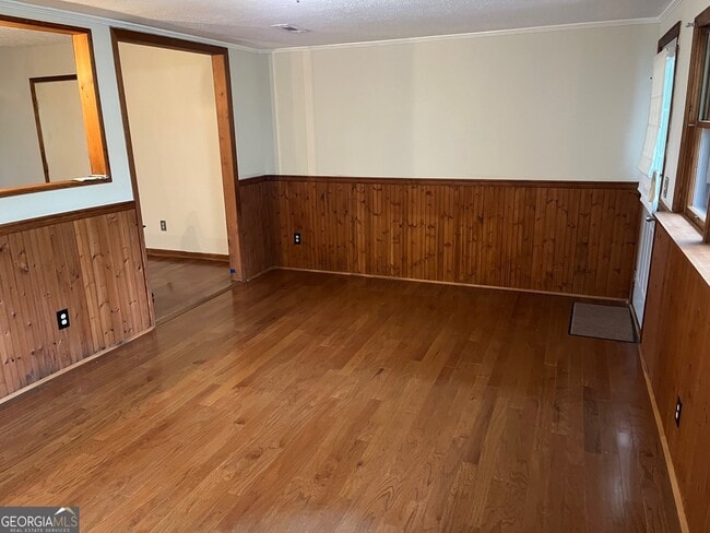 Building Photo - 425 Potomac Dr