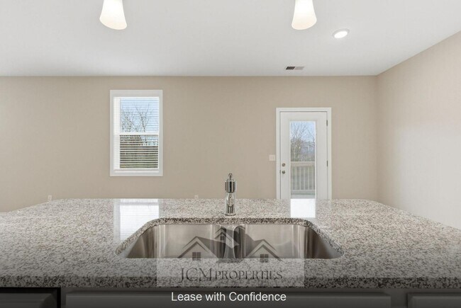 Building Photo - 120 Lambert Fld