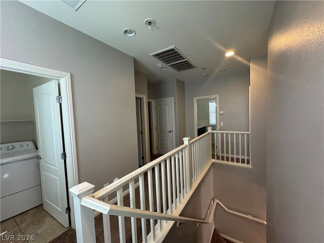 Building Photo - 73 Daisy Springs Ct