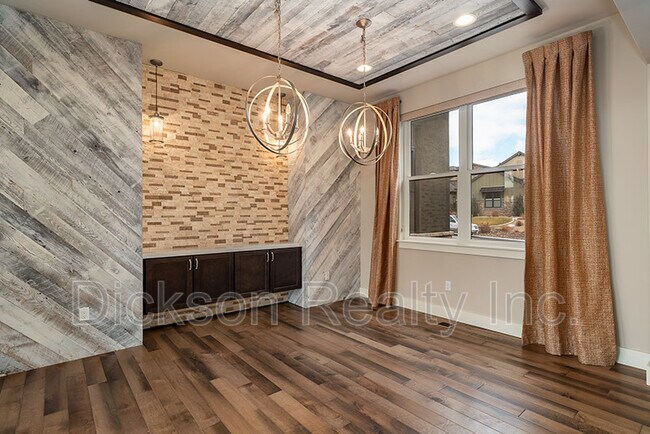 Building Photo - 4001 Whispering Pine Loop