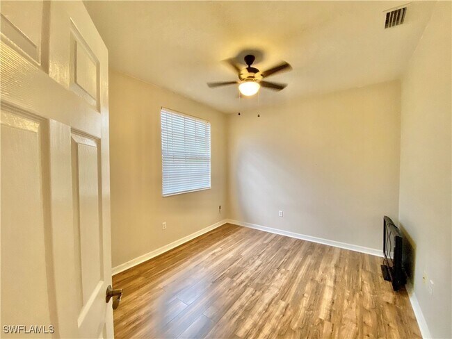 Building Photo - 7472 Bristol Cir