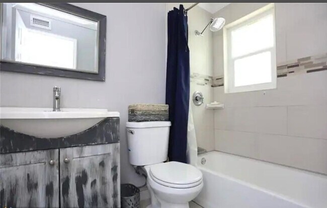 Building Photo - 6960 SW 1st St