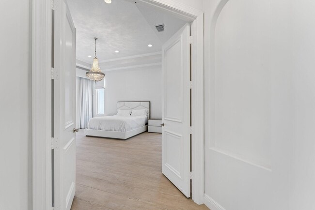 Building Photo - 128 Abondance Dr