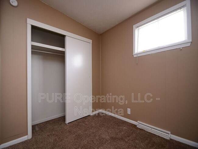 Building Photo - 9310 Binney St