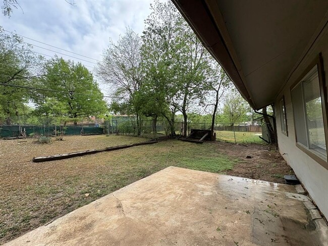 Building Photo - 2524 Chaparral Trail