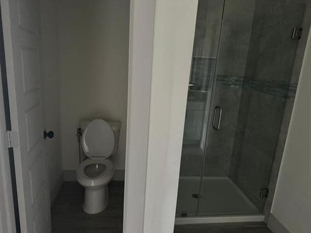 Building Photo - 6043 Rivendell Dr