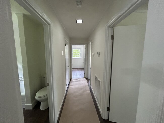 Building Photo - 3 BD 1.5 BA remodeled home for rent in Mon...
