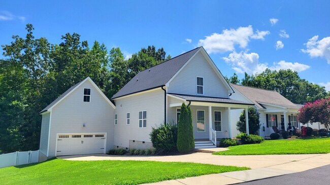 Building Photo - 119 Ashley Wds Ct