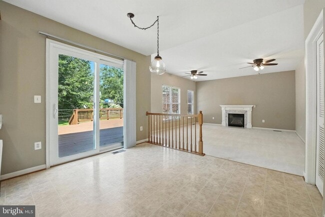 Building Photo - 9144 Big Springs Loop