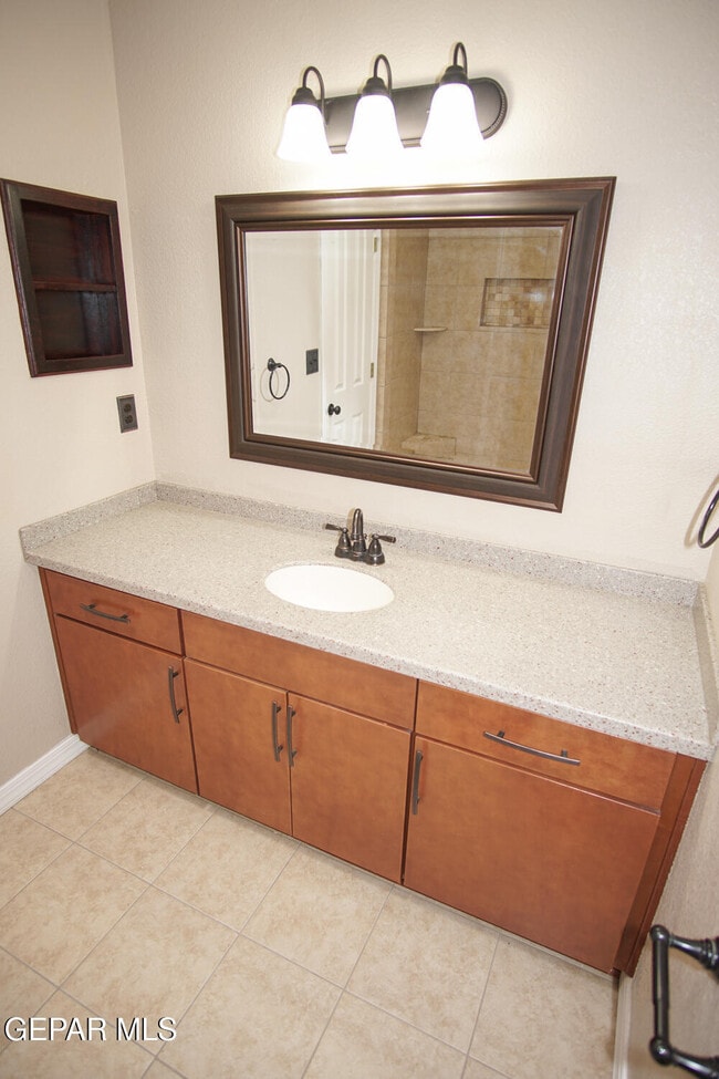 Building Photo - 3037 Tierra Agave Dr