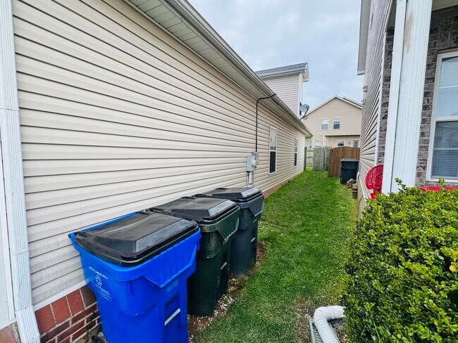 Building Photo - 2161 Millstone Way