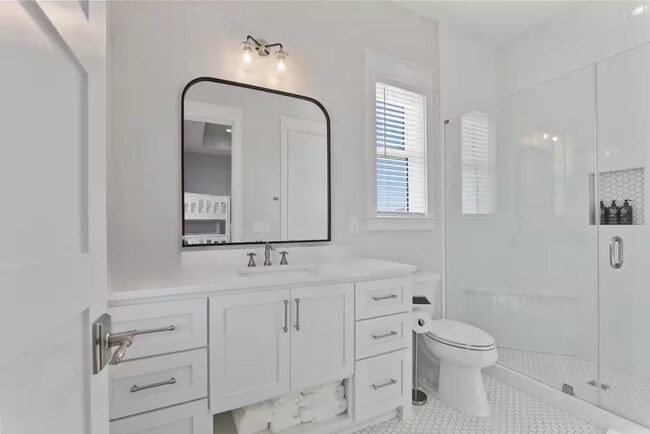 Building Photo - 107 Benicia Pl