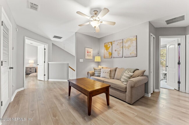 Building Photo - 563 Longmill Ln