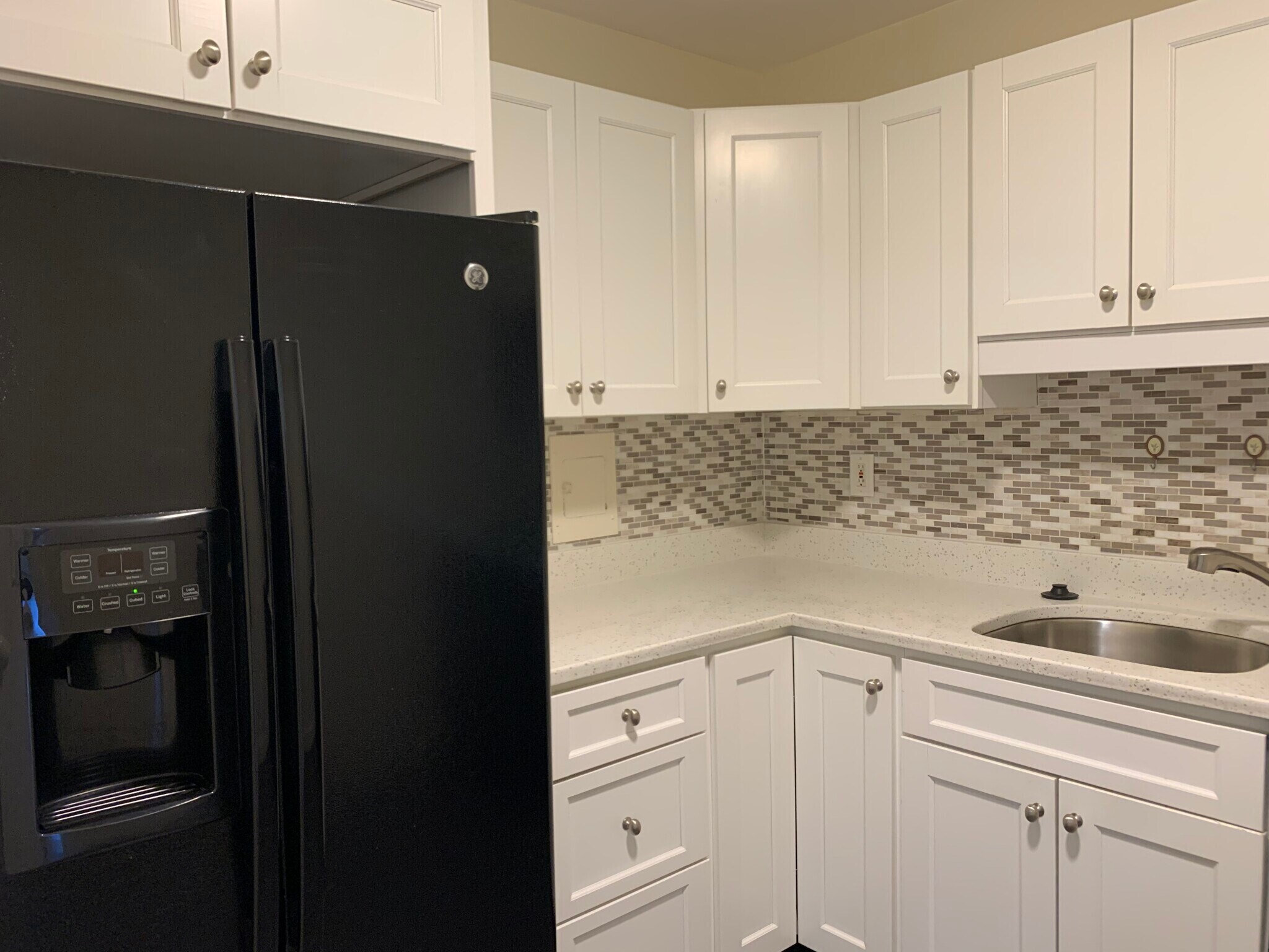 Building Photo - 101 Monmouth St