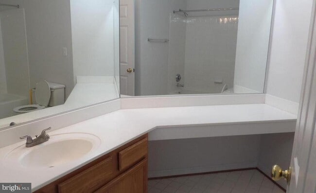 Building Photo - 46614 Drysdale Terrace