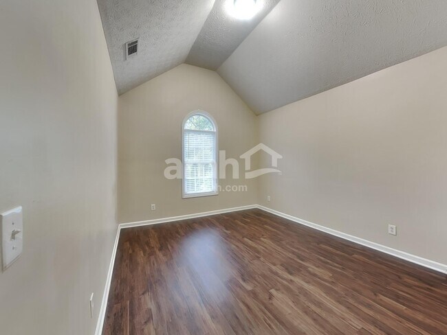 Building Photo - 3436 Friendship Farm Dr