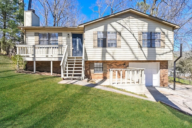 Building Photo - 6836 Markham Dr