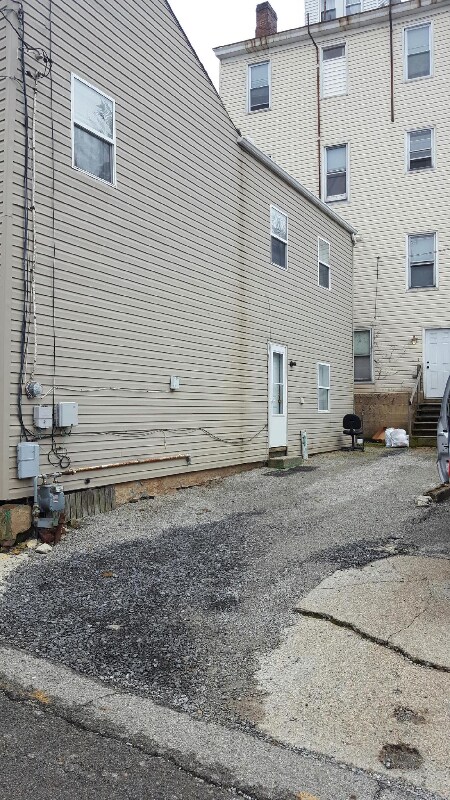 Building Photo - 2816 Edwards Wy