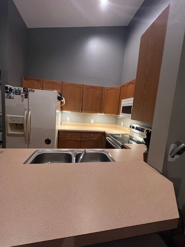 Building Photo - 171 Portside Ave