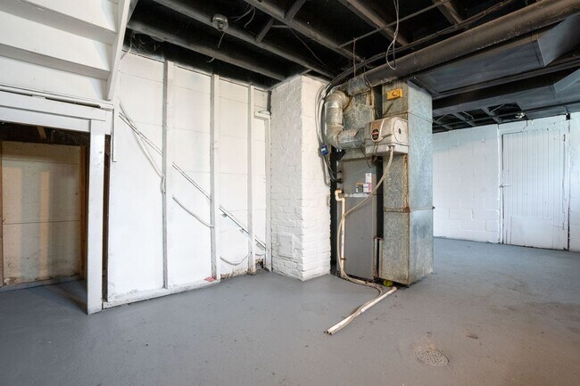 Building Photo - Eastpointe 3 bedroom