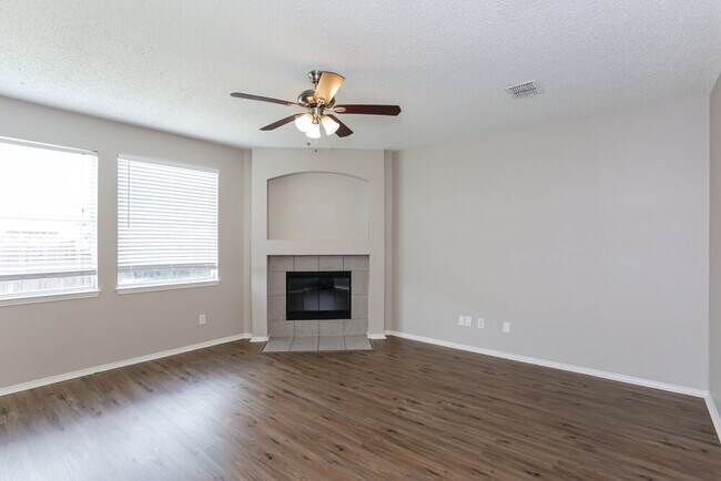 Building Photo - 4941 Winding Trail