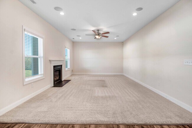 Building Photo - 111 Bollienger Dr