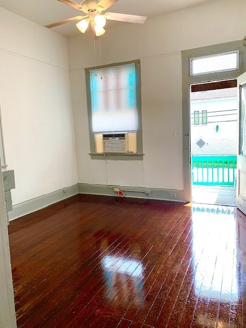 Building Photo - 1800 Dante St