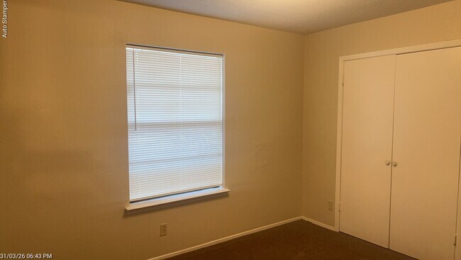 Building Photo - 6541 Wakefield Rd